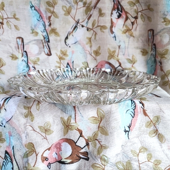 Anchor Hocking MCM Vintage Scalloped Ribbed Deviled 12 Egg Oyster Serving Dish - Picture 4 of 6